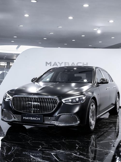 惠州78岚图汽车的售后服务让用户无忧出行，迈巴赫未来的豪华车趋势